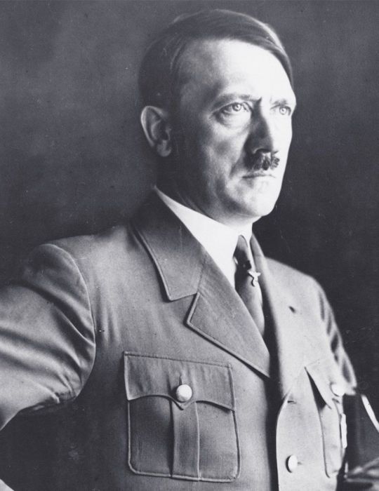 Адольф Гитлер. / Фото: www.tvmaze.com