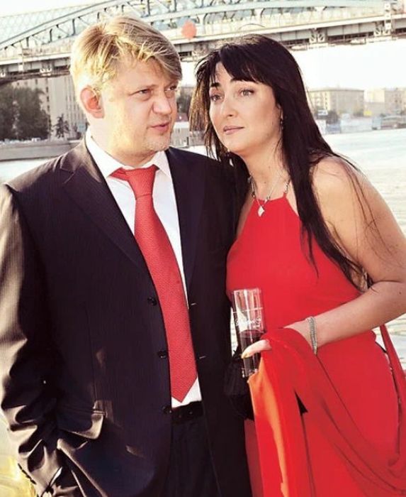 Лолита Милявская и Александр Зарубин. / Фото: www.yandex.net