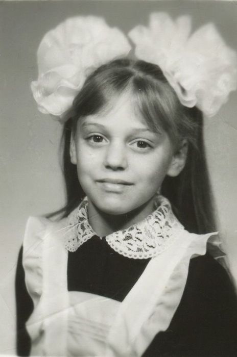 Нелли Уварова в детстве. / Фото: www.ramtograf.ru