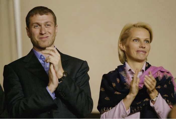 Роман и Ирина Абрамович. / Фото: www.elle.ru