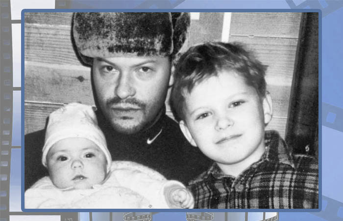 Сергей Бондарчук-младший в детстве с отцом и сестрой.