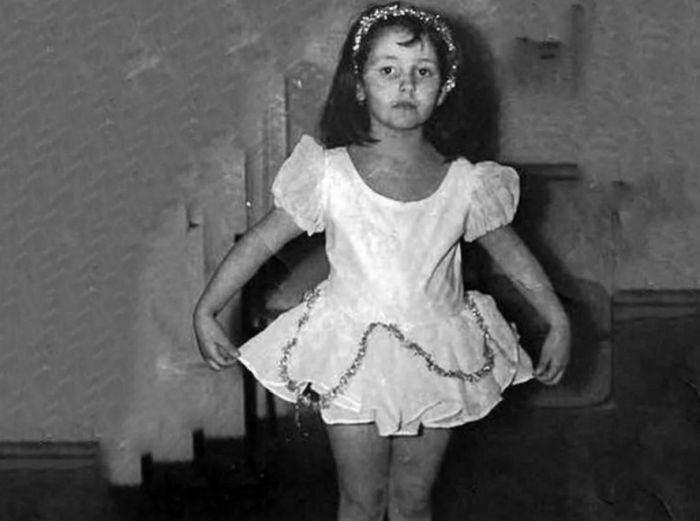 Алла Духова в детстве. / Фото: www.yandex.net