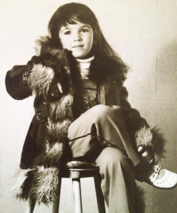 Алёна Хмельницкая в детстве. / Фото: www.glamour.ru