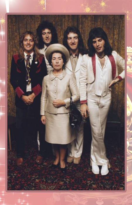 Джанет Чарльз и группа Queen.