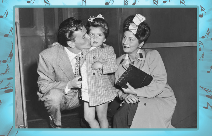 Фрэнк Синатра и Нэнси Барбато с дочерью.