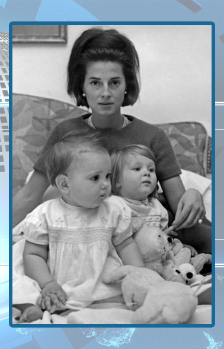 Елизавета, принцесса Югославии, с детьми.