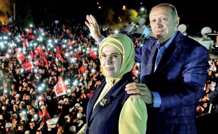 Реджеп Тайип Эрдоган и Эмине Эрдоган. / Фото: www.ft.lk