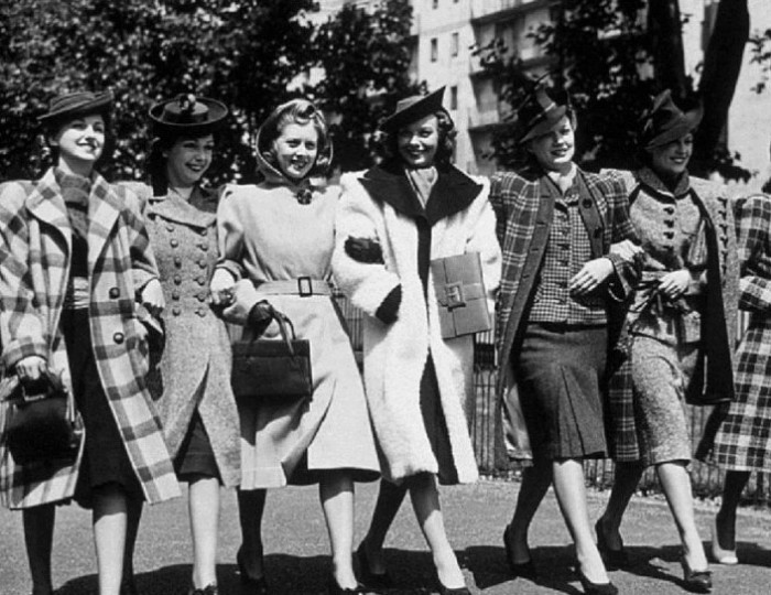 Война позволила советским женщинам узнать о настоящей буржуазной моде. 