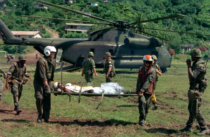Операция вооружённых сил США по вторжению на Гренаду в 1983 году была для защиты американских граждан и восстановления стабильности в стране