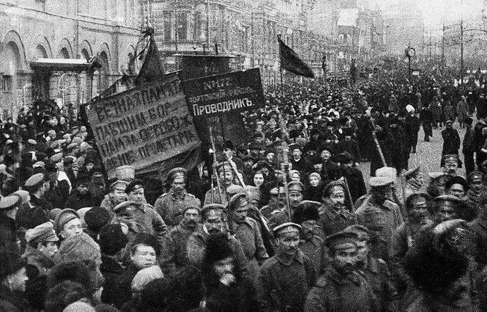 Февральский переворот 1917 года внес свои коррективы и для Романовых. / Фото:life.ru