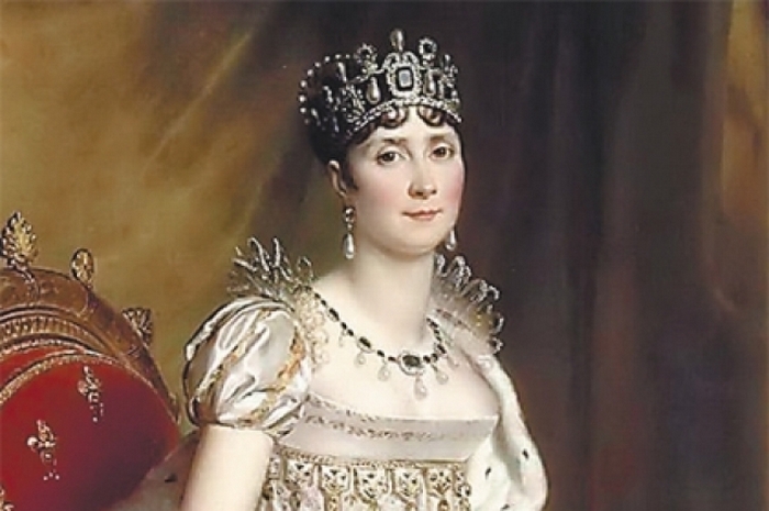 Наполеон дарил Жозефине дорогие ювелирные украшения. Фото: https://lenta.ru 