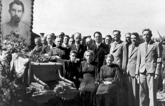 Перезахоронение тела Щорса было в 1949 году. / Фото:www.istpravda.com.ua
