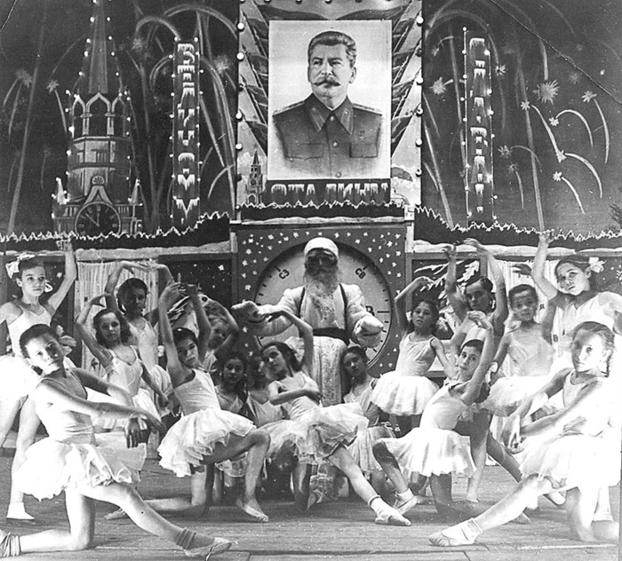 Новогодняя елка в СССР, 1938 год. / Источник: facebook.com