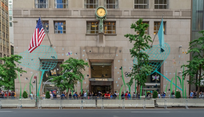 Современный экстерьер флагманского магазина Tiffany & Co на Пятой Авеню / Фото: wikimedia.org