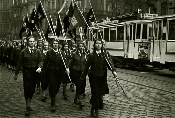 Марш немецких девушек из Bund Deutscher Madel, 1938 год / Фото: hermsdorf-regional.de