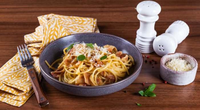 Паста карбонара – классика итальянской кухни / Фото: www.gastronom.ru