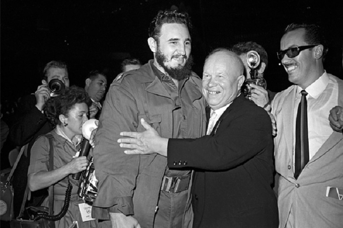 Фидель Кастро и Никита Хрущев / Источник: interfax.ru