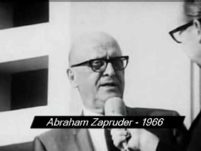 Абрахам Запрудер дает интервью телевизионщикам, 1966 год / Источник: youtube.com