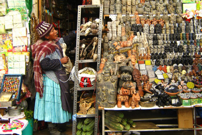 Рынок ведьм, Боливия / Фото: guayoyoenletras.net