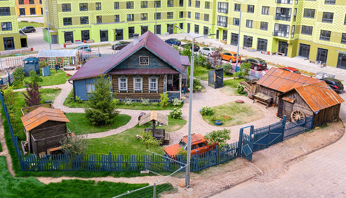 Жильцы нового жилого комплекса Одинцово не рады такому соседству. / Фото:start.ru