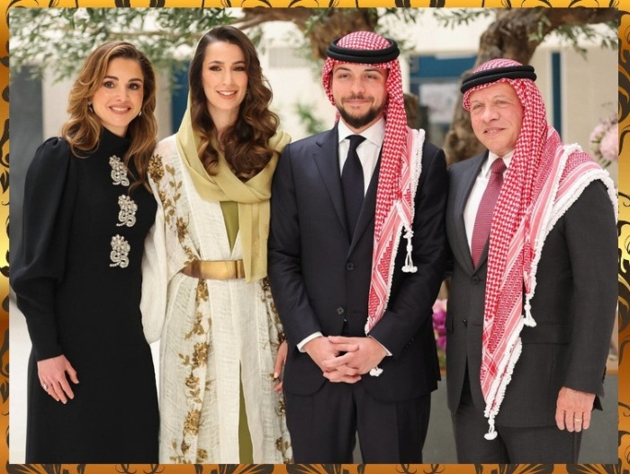 День помолвки наследного принца (слева направо): королева Рания, невеста Хусейна Раджва Халед бин Мусаед бин Саиф бин Абдулазиз Аль Саиф, наследный принц Хусейн и король Абдалла II