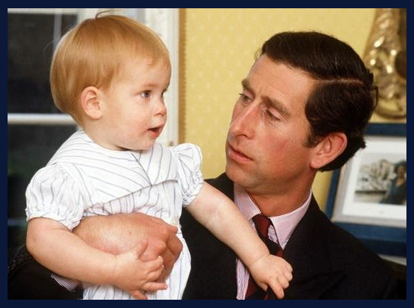 Принц Гарри с отцом принцем Чарльзом