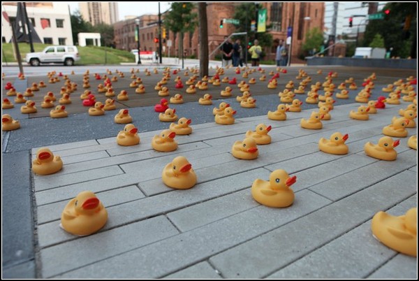 Mo'Ducks – нашествие уточек на Атланту