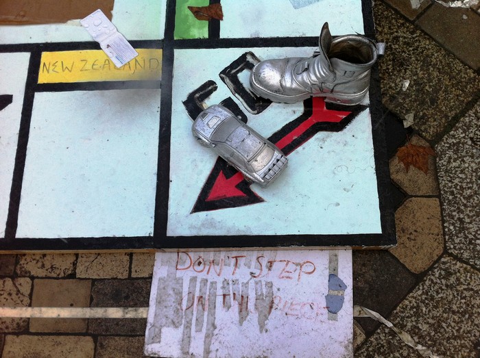 Giant Monopoly Board – вклад Banksy в Occupy London