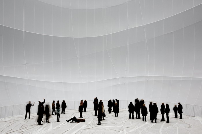 Big Air Package – тканевая инсталляция от Christo