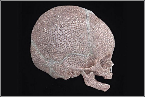Драгоценный детский череп от Дэмьена Херста (Damien Hirst)