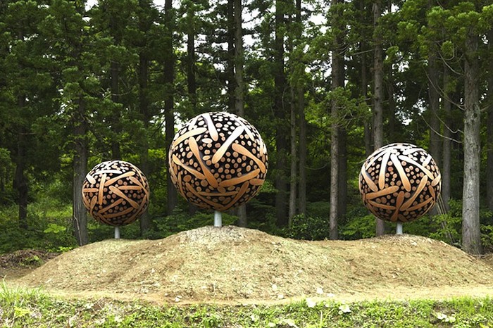 Древесные сферы. Геометрическое творчество Lee Jae-Hyo