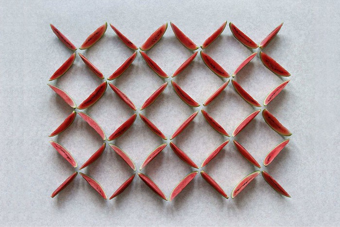 Geometric Food Art — фруктово-ягодная геометрия от Шакира Гёкчебага (Sakir Gokcebag)