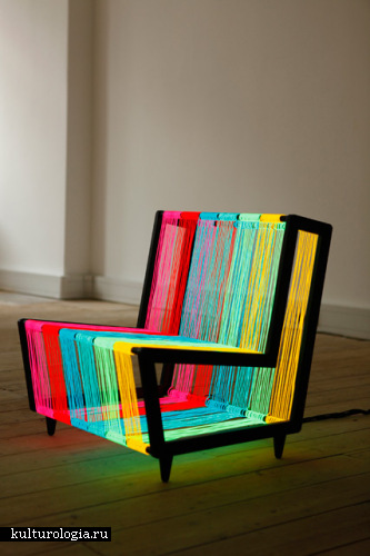 Необычная скульптура в стиле hi-tech: Disko-стул от  Kiwi&Pom.
