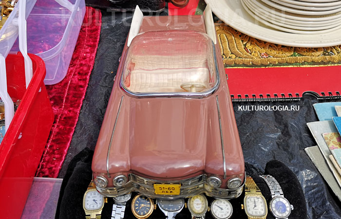 Игрушечный автомобиль Cadillac Eldorado (СССР, 1979 год)