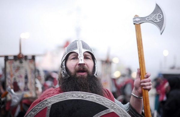 Викинги гуляют по Шотландии и по сей день