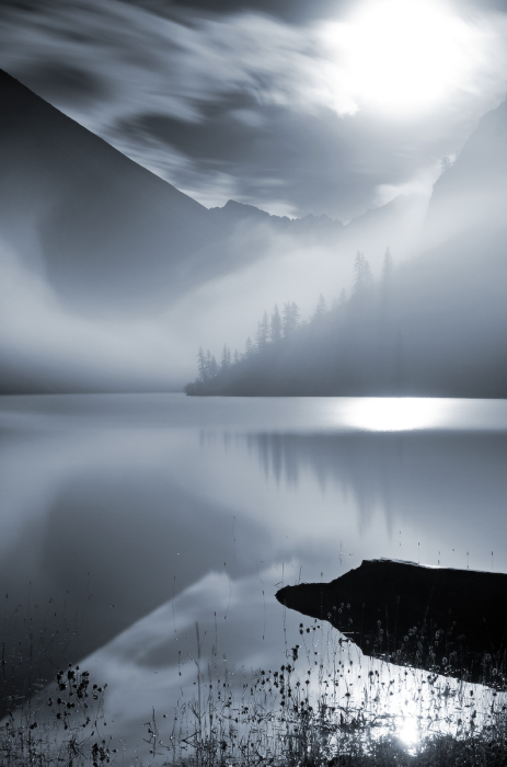 Геометрия ночного тумана. / Фото: Александр Юсупов.