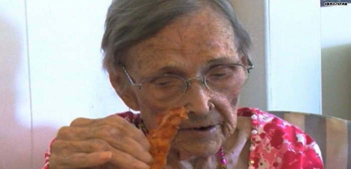 105-летняя Перл Кантрелл.