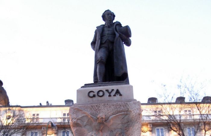 Статуя Гойя в Мадриде. фото: findmapplaces.com