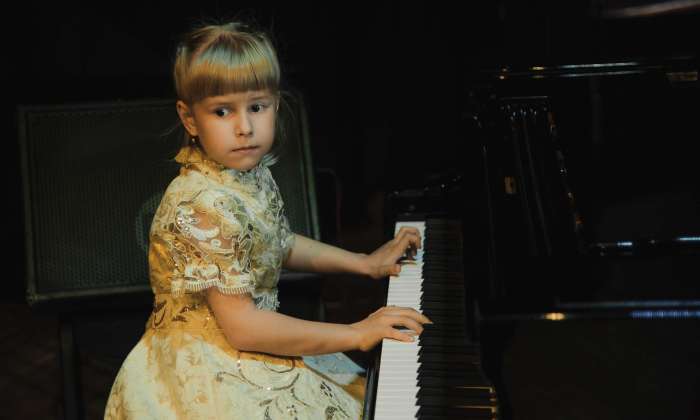 7-летняя белорусская пианистка София Курлович 