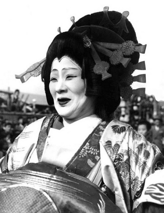 Японская гейша живущая в США (20 фотографий)