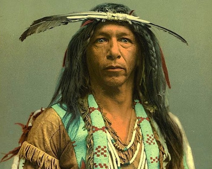 Мастер по изготовлению стрел, племя оджибве, 1903 год.