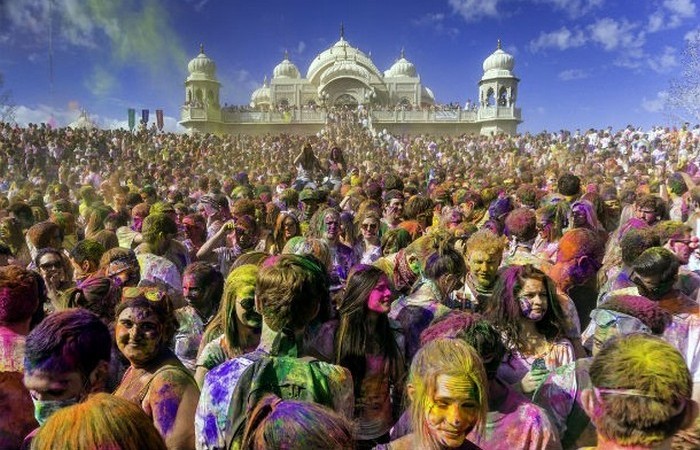 Самые яркие и интересные фестивали со всего мира.