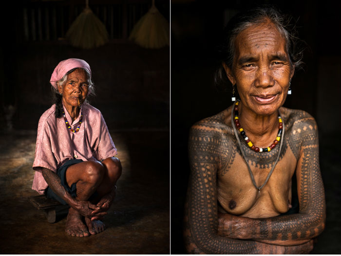 Две татуированные женщины из деревни Бускалан. Ган-нао (слева) — младшая сестра Фанг-од. У нее одни из самых сложных татуировок в деревне.