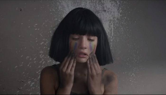 Новый клип Sia, посвящённый трагедии в ночном клубе в Орландо