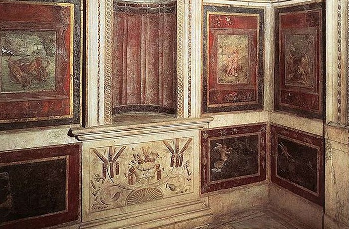 Ванная комната в апартаментах Папы в Ватикане.