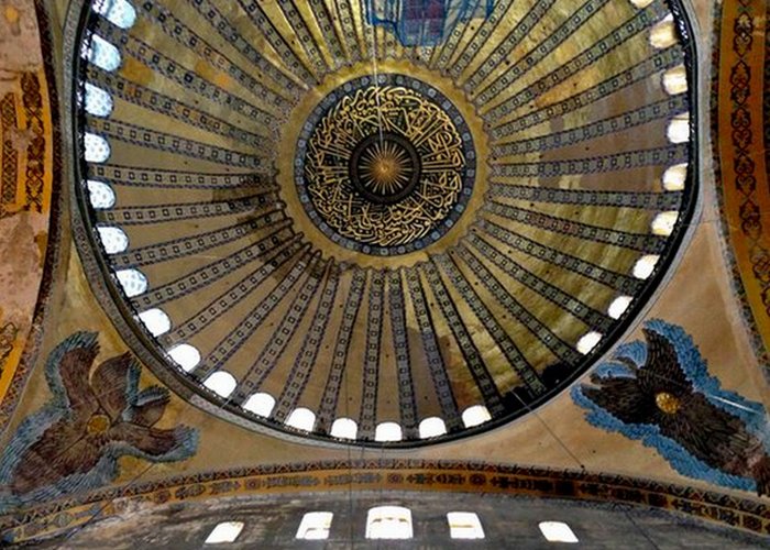 Исламские элементы в Святой Софии./ Фото: mad-ptah.com