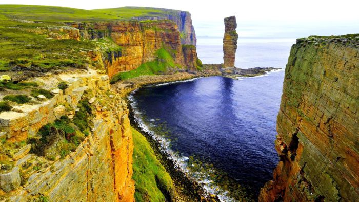 Невероятные пейзажи Шотландии. / Фото: paper4pc.com