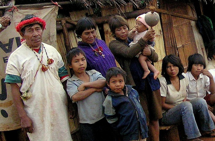 Многие из коренных племен.
