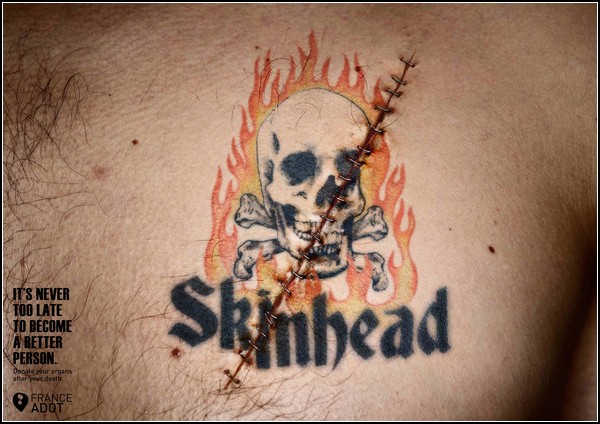 Необычные татуировки. Скинхеды сдают органы