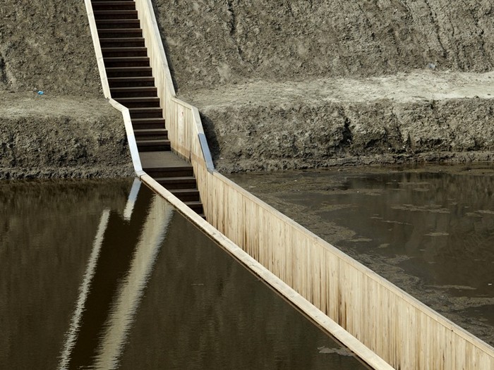 Мост под водой в Голландии: по стопам Моисея